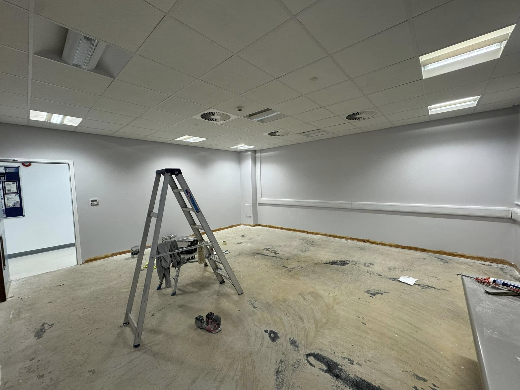 Full house repaint project near Rudheath